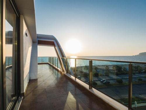 Apartamento Arnelya Beach Penthouse 285m2