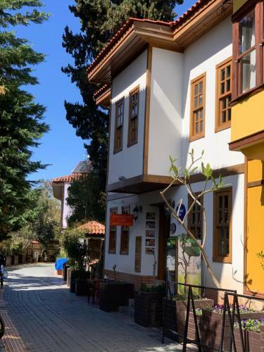 Hamburg Apart Hotel Antalya