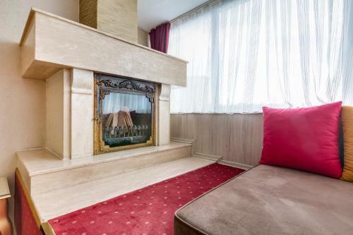 Twins Boutique Hotel
