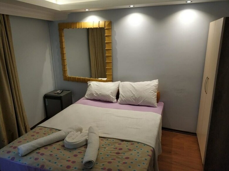 Nest Hotel