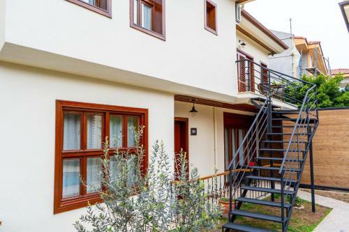 Pera House Kalei�i Suit&family Apartments