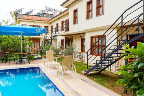 Pera House Kalei�i Suit&family Apartments