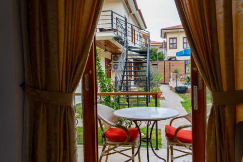 Pera House Kalei�i Suit&family Apartments