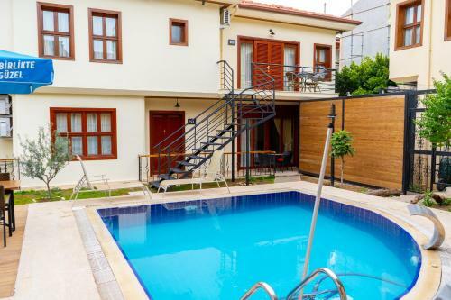 Pera House Kalei�i Suit&family Apartments