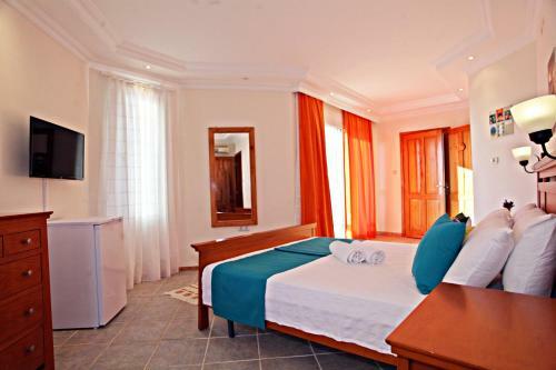 Citrus Hotel And Villa