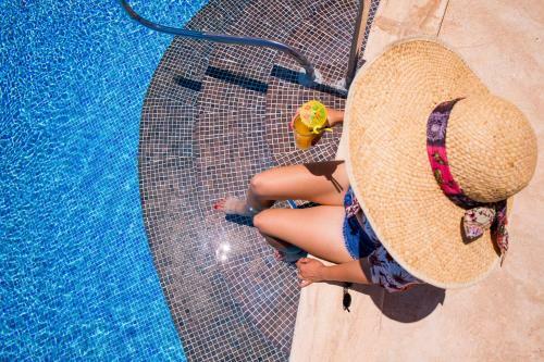 Kalkan Saray Suites Hotel