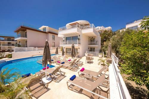 Kalkan Saray Suites Hotel