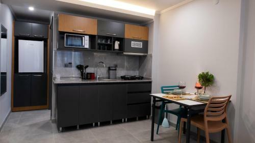 Opera Suites Apart Hotel