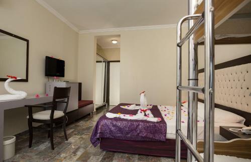 Hotel Club Akman Beach