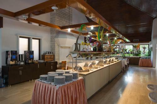 Hotel Club Akman Beach