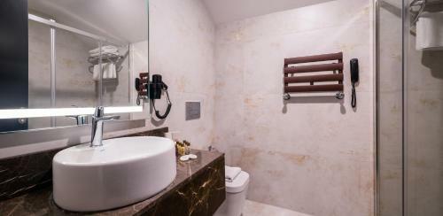 Menalo Hotel Premium Istanbul Airport