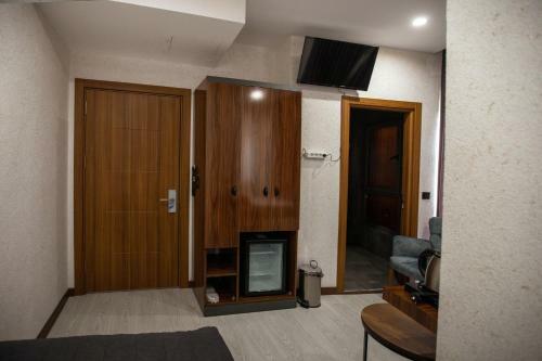 Med Airport Hotel