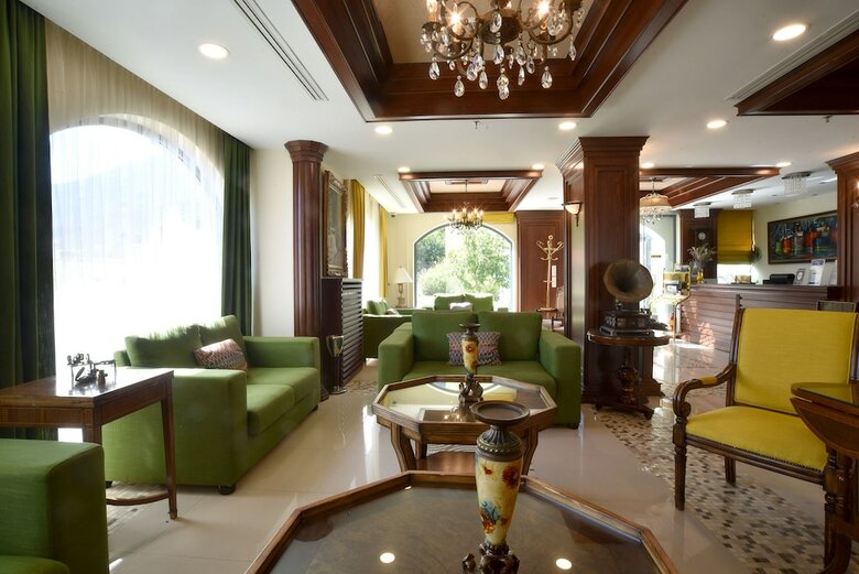 Alexander Hotel Gerakari