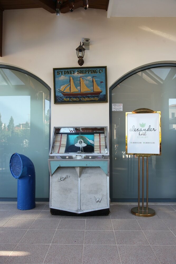 Alexander Hotel Gerakari