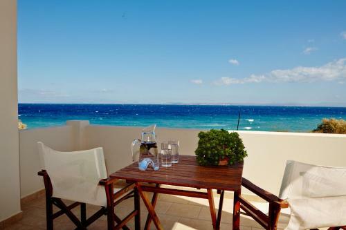Amarandos Sea View Apartments