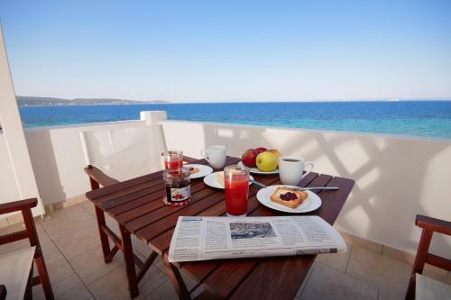 Amarandos Sea View Apartments