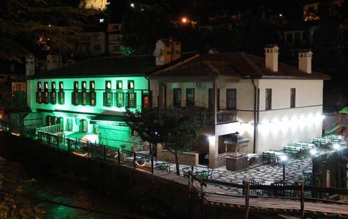 Bed & Breakfast M�derr?sler Ev? Konak Ve But?k Otel