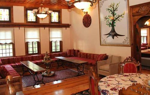 Bed & Breakfast M�derr?sler Ev? Konak Ve But?k Otel