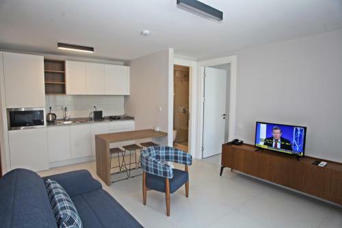 Queen Apart Hotel & Residence
