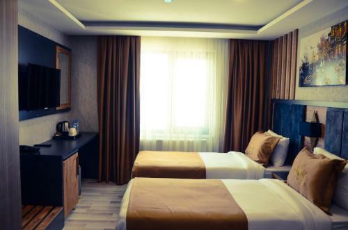 Rua World Hotel