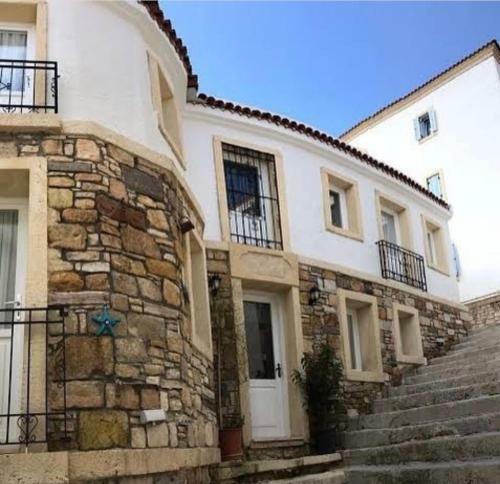 Hotel Muharrembey Otel