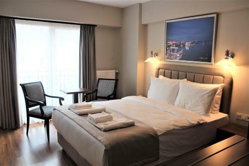 Armida City Hotel