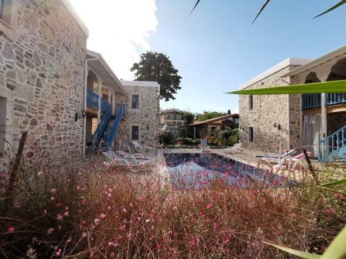 Bed & Breakfast La Petra Eski Datca