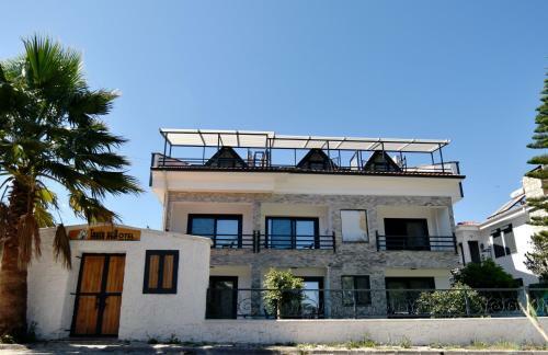 Hotel Tahira?a Otel