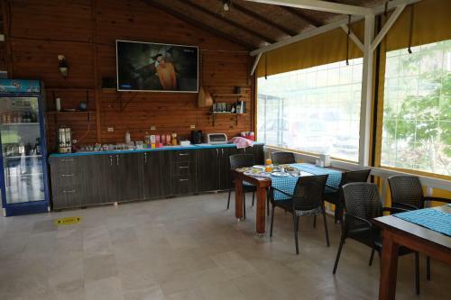 �irali Natural L?fe Bungalows Hotel