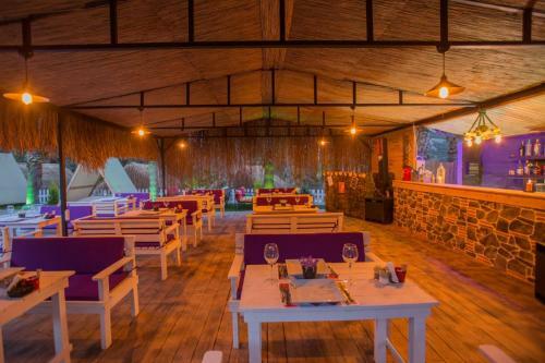 The Hill Glamping �?ral?