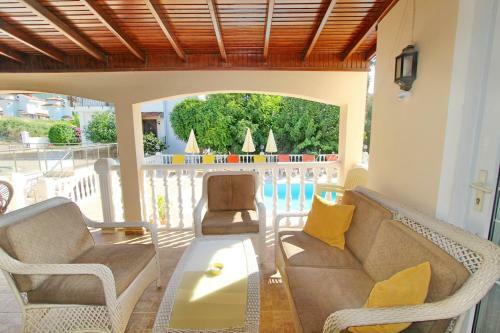 Villa �mit