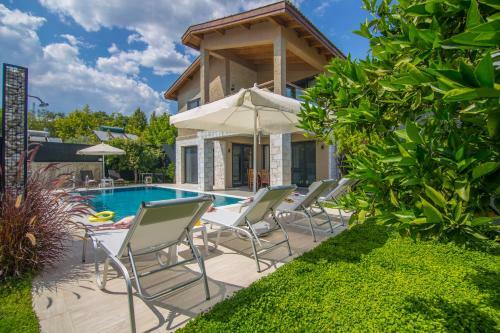 Volans Suites Villas