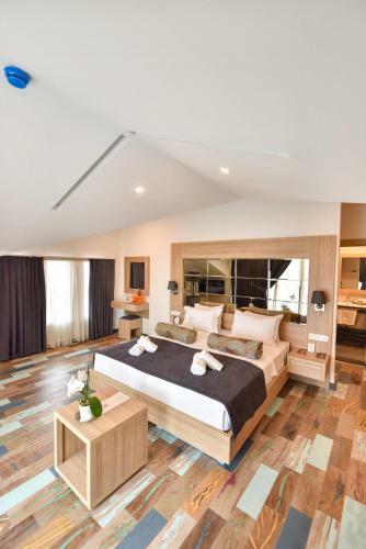 Alesta Midtown Apart Hotel