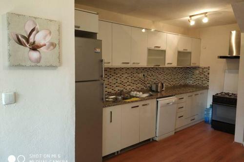 Large Apartment By Calis Beachfront