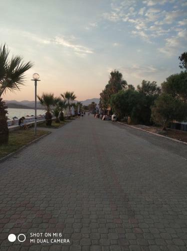 Large Apartment By Calis Beachfront