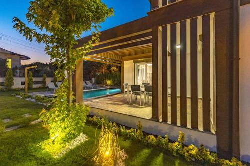 Villa Bella- 4 Bedroom Holiday Villa In Oludeniz