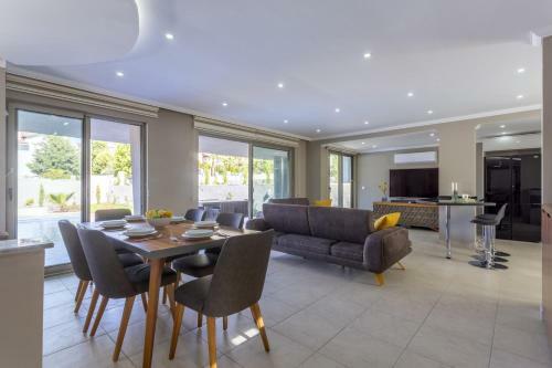Orka Moderno Luxury Villa
