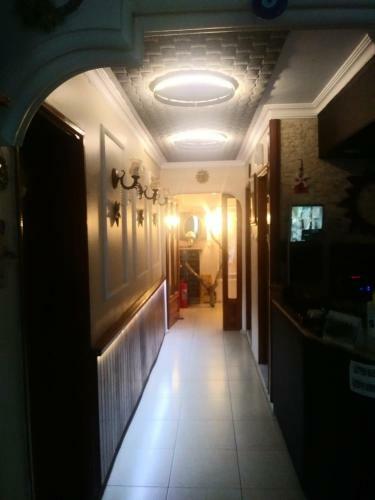 Hotel L?mon Otel Fo�a