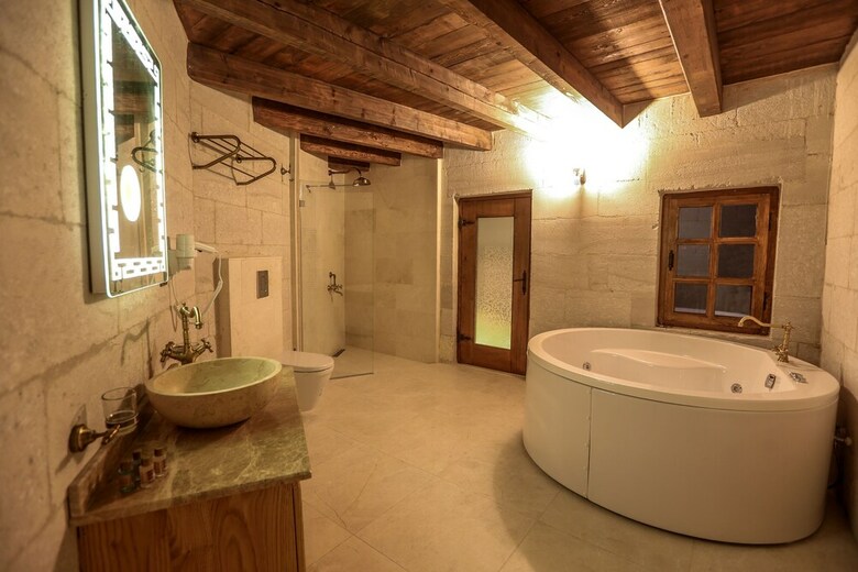 Bed & Breakfast Caftan Cave Suites