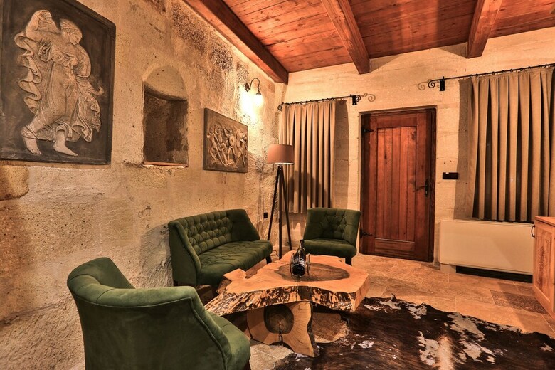Bed & Breakfast Caftan Cave Suites
