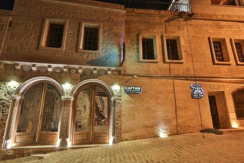 Bed & Breakfast Caftan Cave Suites