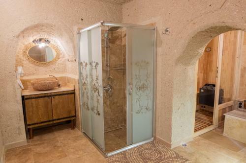 Bed & Breakfast Grand Elite Cave Suites