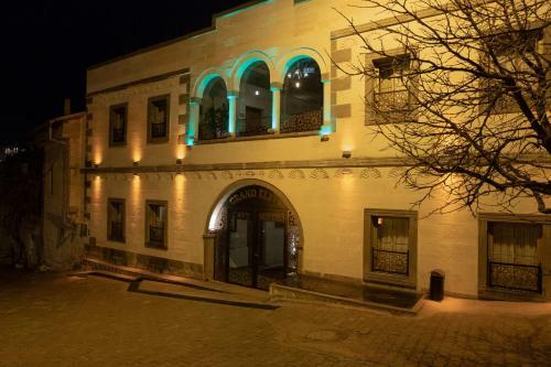 Bed & Breakfast Grand Elite Cave Suites