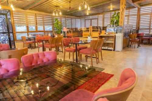 Bed & Breakfast Grand Elite Cave Suites