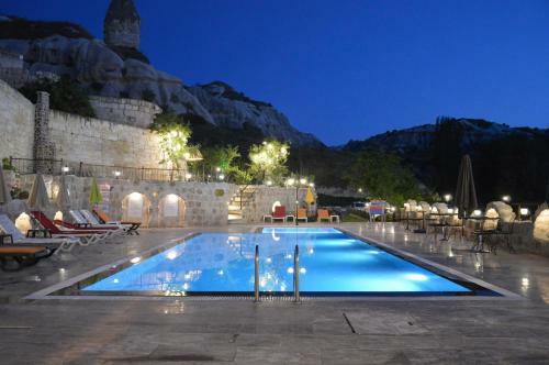 Bed & Breakfast Grand Elite Cave Suites