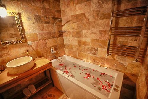 Travel Inn Stone Hotel