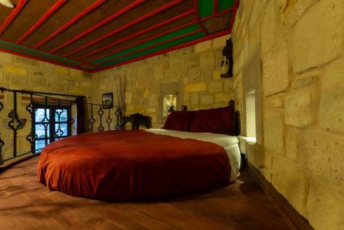 Vintage Cave House Hotel