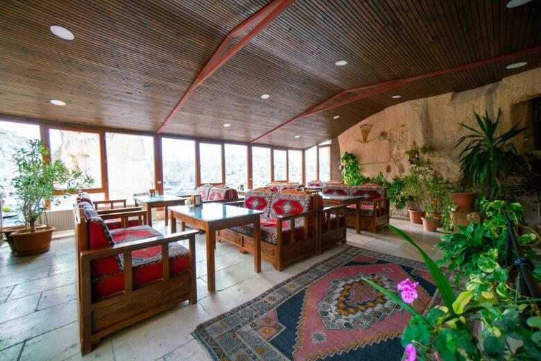 Bed & Breakfast Zeus Cave Suites