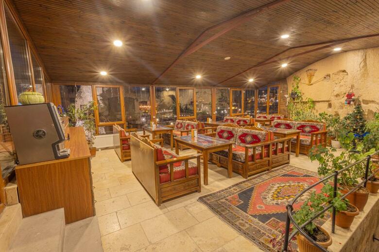 Bed & Breakfast Zeus Cave Suites