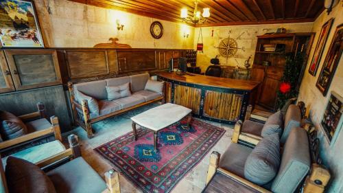 Hotel Helen Cave Suites